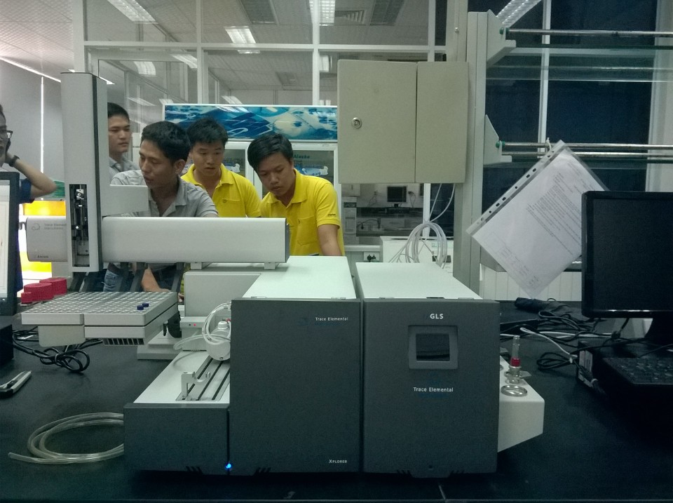 Máy đo phân tích lưu huỳnh trong xăng dầu theo tiêu chuẩn D5453 và D6667